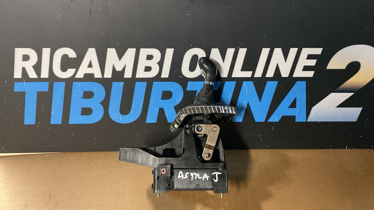 Leva Cambio Opel Astra J  Codice 8126201000 Numero oggetto 5102