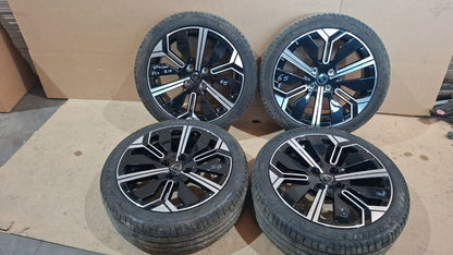 65 Cerchi e gomme estive lancia new ypsilon 205 45 17 michelin dot 04 25