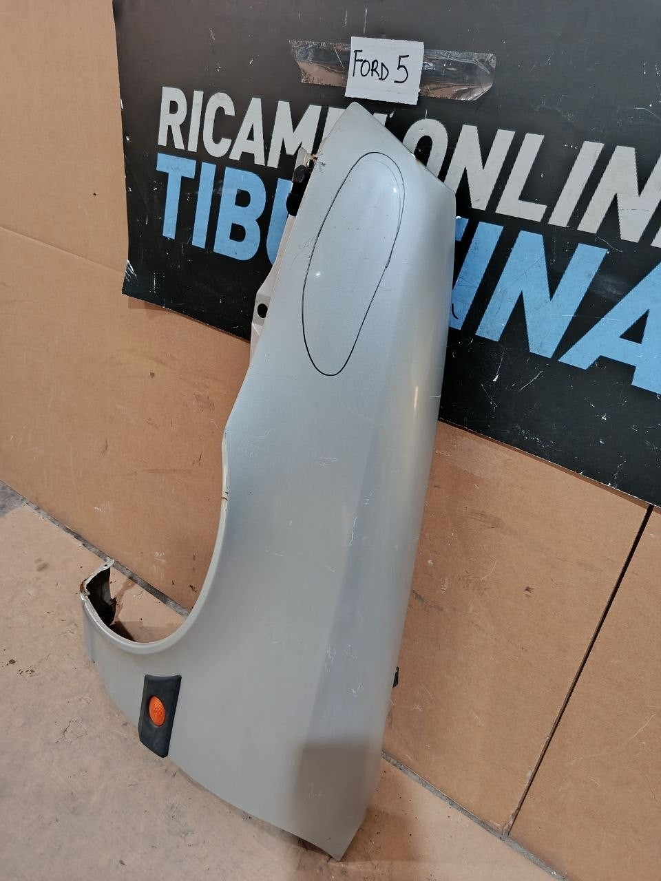 Par Ford 5 - Parafango Anteriore sinistro Ford Fiesta 4 restyling 1999 2002