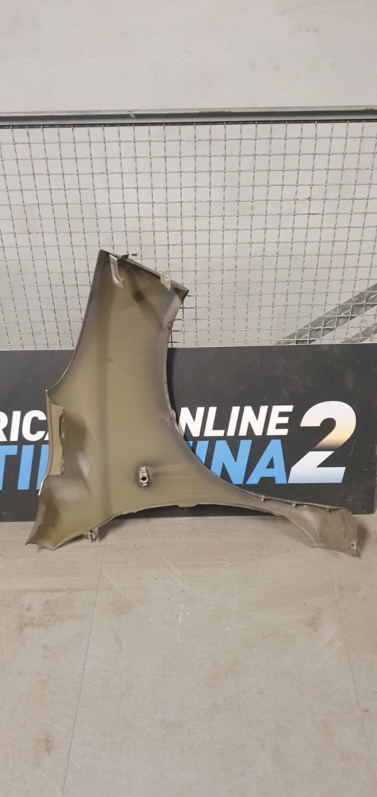 Parafango anteriore Nissan Micra III K12 sinistro