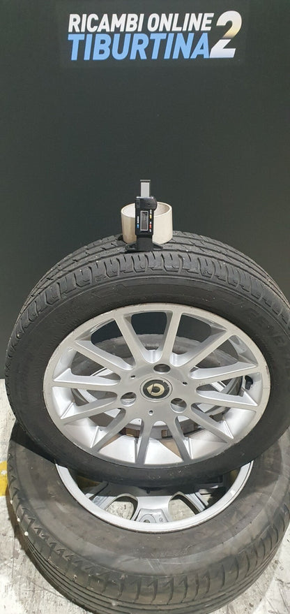Cerchi e gomme 4 cerchi per Smart con  gomme continental