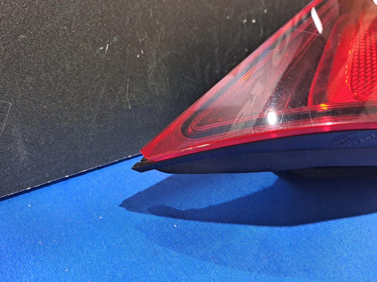 Opel Astra J berlina fanale posteriore interno sinistro 2010 in poi - F OPEL 63