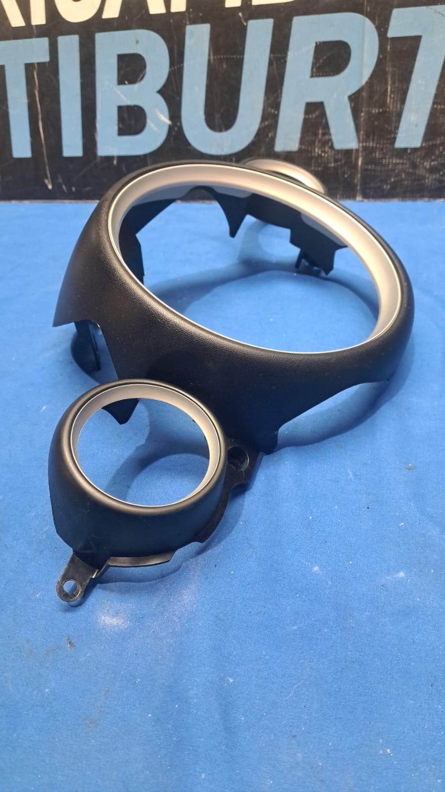 Cor 18 cornice quadro strumenti conta km Mini Cooper 2 serie dal 2006 in poi