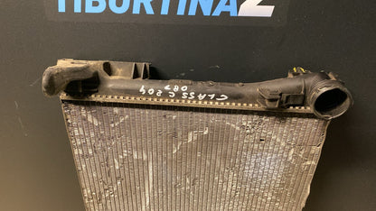 Radiatore Acqua Mercedes C W204 2.2D Codice A2045000403  Numero oggetto R5002B