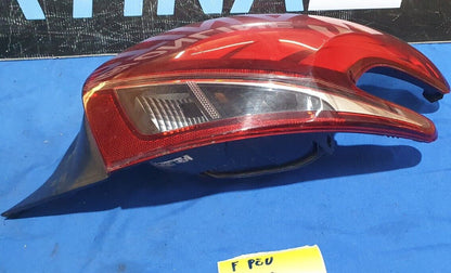 Fanale posteriore Peugeot 208 Fastback destro 2012 2019