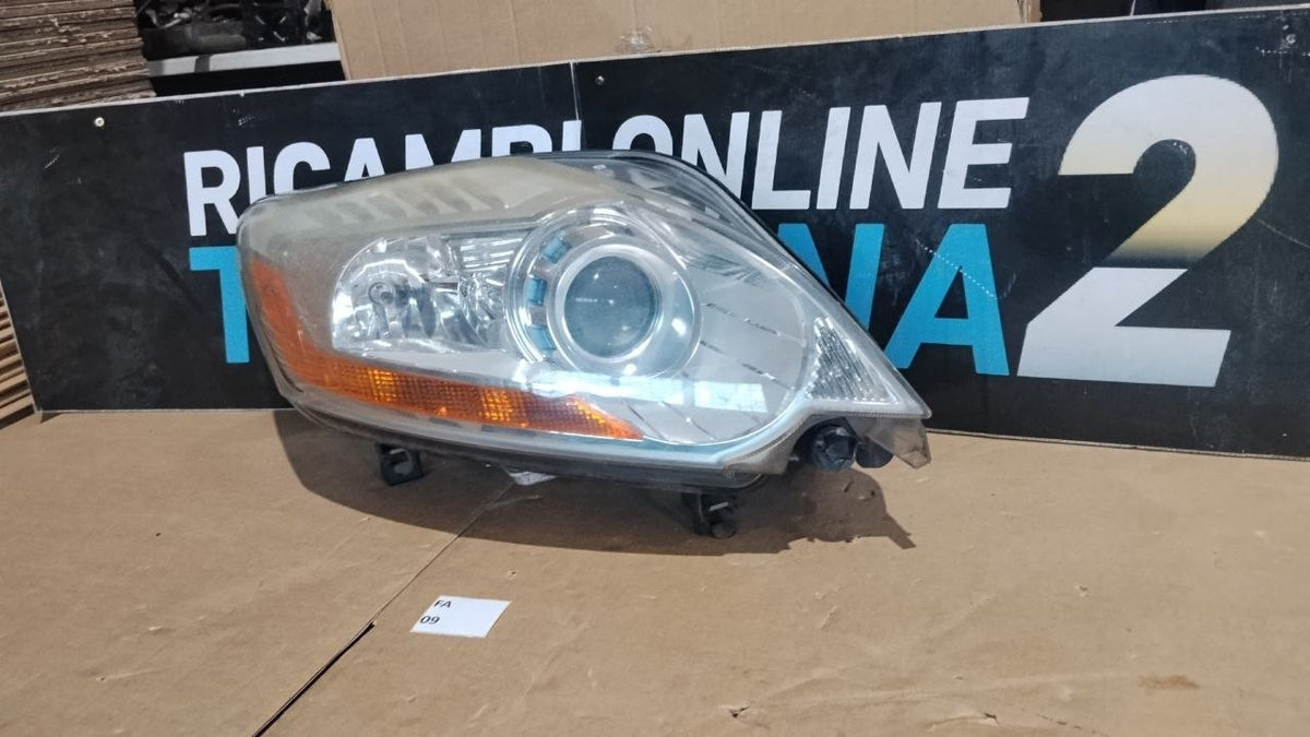 Fa 09 faro anteriore destro Ford Kuga dal 2008 al 2012 Xenon