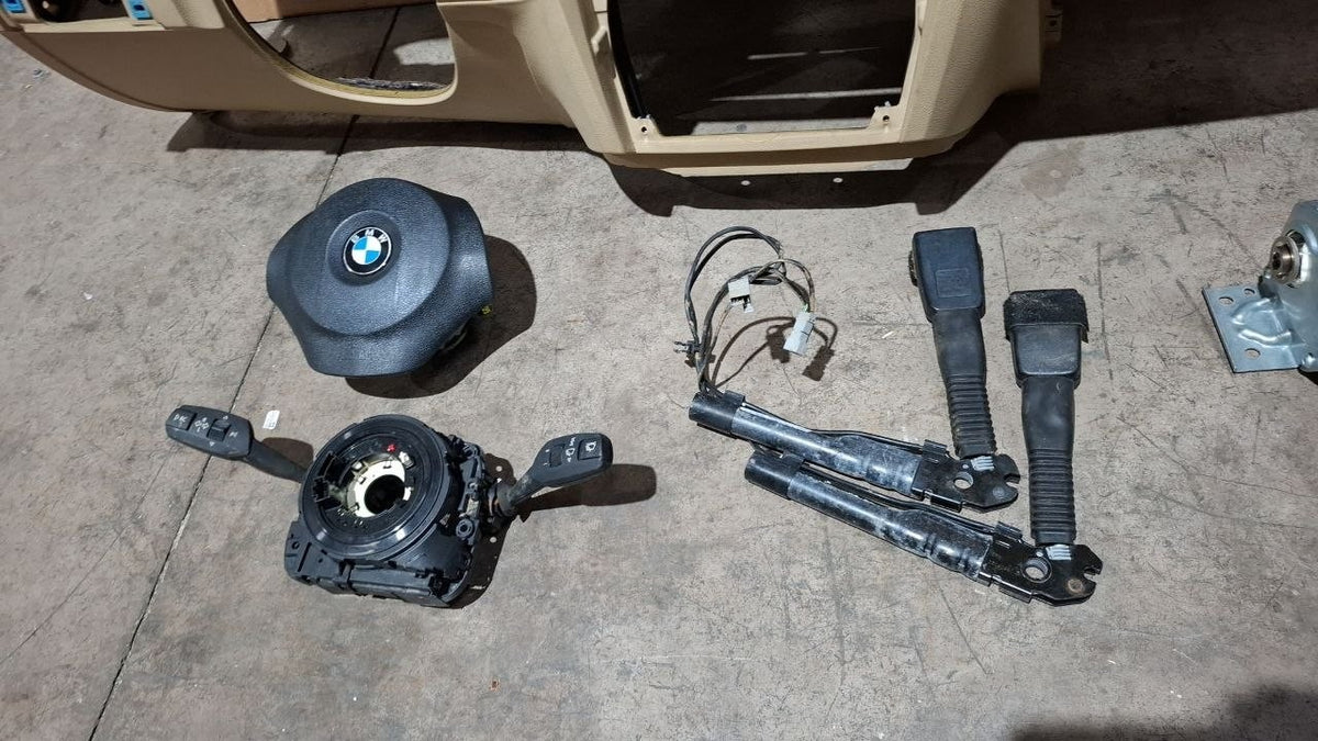 Cruscotto con moduli Bmw serie 3 e90 e91 e93 bicolore senza navi 2005 2012