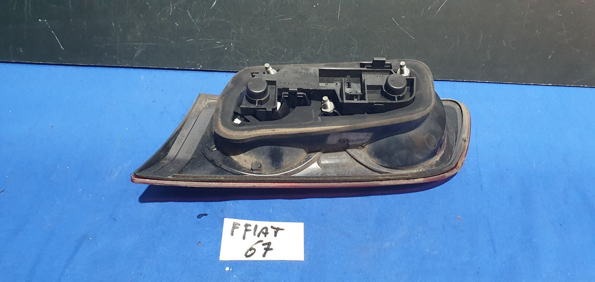 F Fiat 67 - Fanale posteriore  Interno Sinistro Fiat Croma