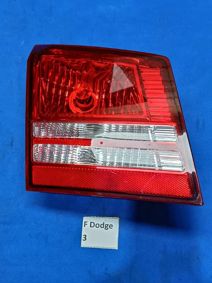 F Dodge 3 - Fanale posteriore stop interno sinistro Dodge Journey dal 2008