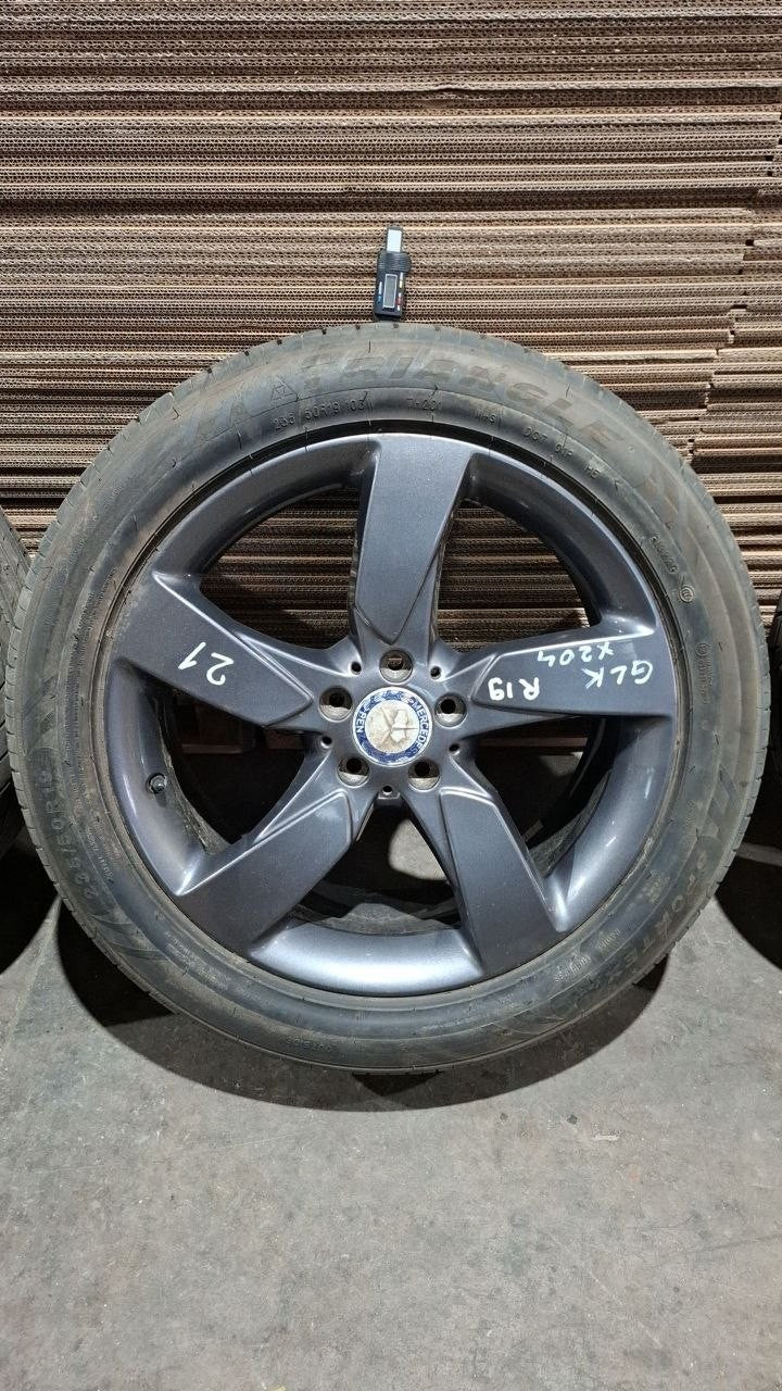 21 cerchi e gomme M+S Mercedes GLK X204 235 50 19 triangle dot 1322 6 mm