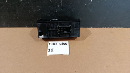 Puls Niss 10 - Pulsantiera Anteriore Destra Nissan Juke F15 2010 2019