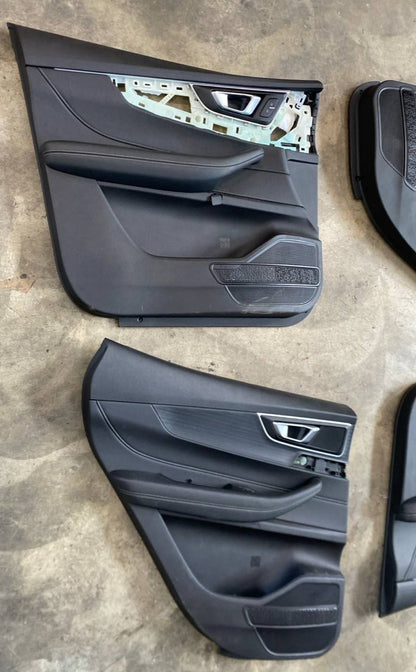 Tappezzeria completa in pelle DR 5.0 2024