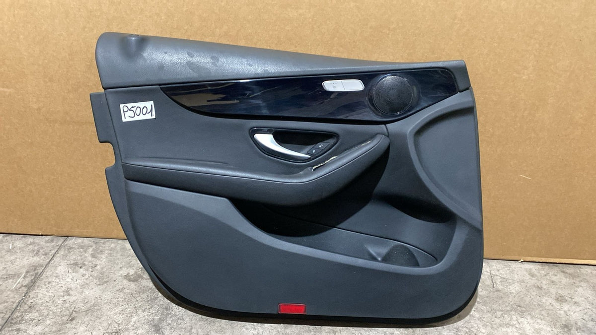 Pannello porta anteriore sinistro in pelle  Mercedes Classe C W205 Berlina Sw