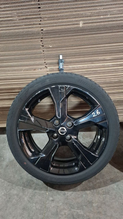 Cer 26 cerchi e gomme estive Bridgestone Nissan micra k14 205 45 r17 con sensori