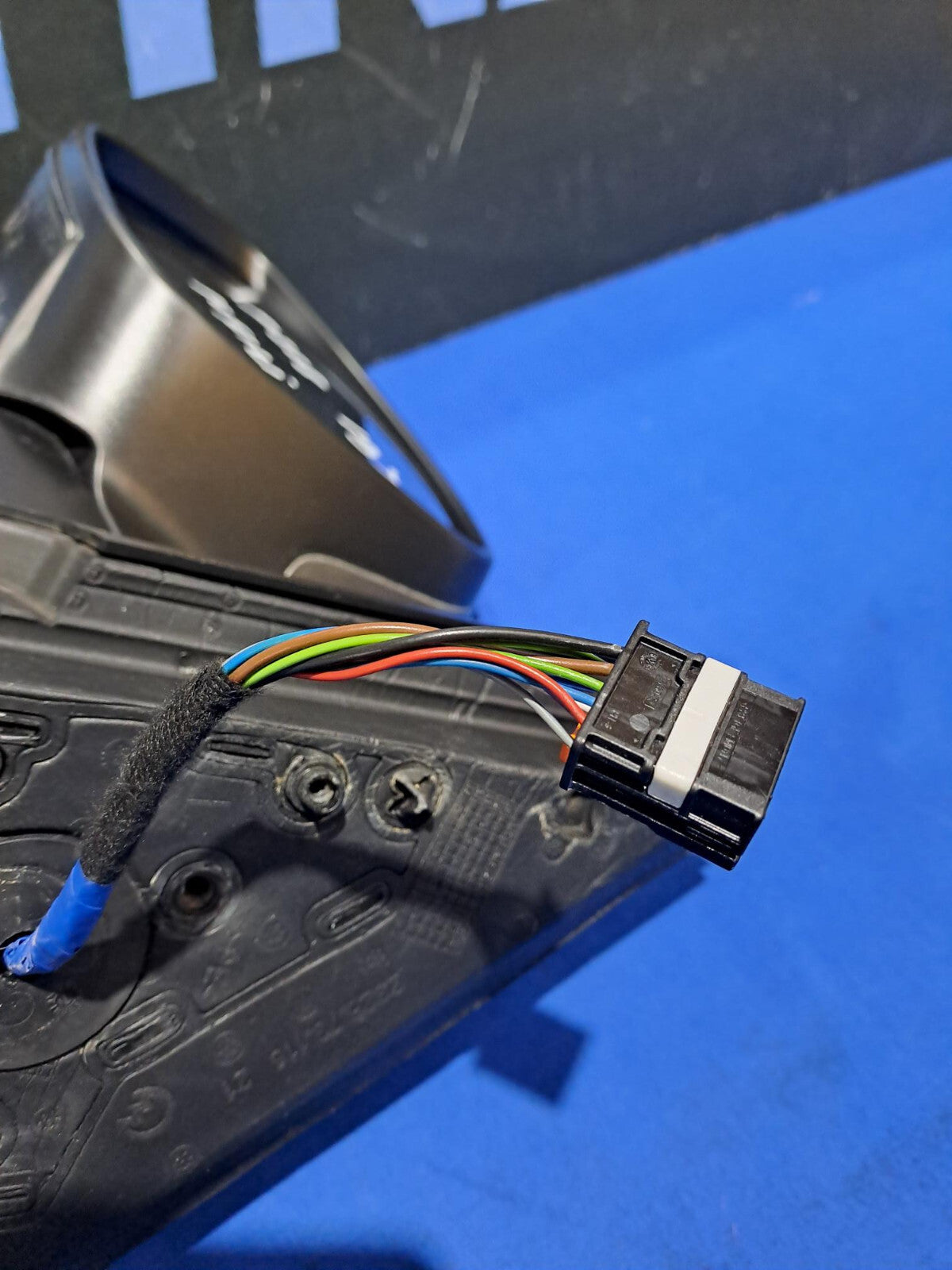 Specchio retrovisore sinistro Peugeot 208 2019 in poi 10 fili - SPE PEUG 06