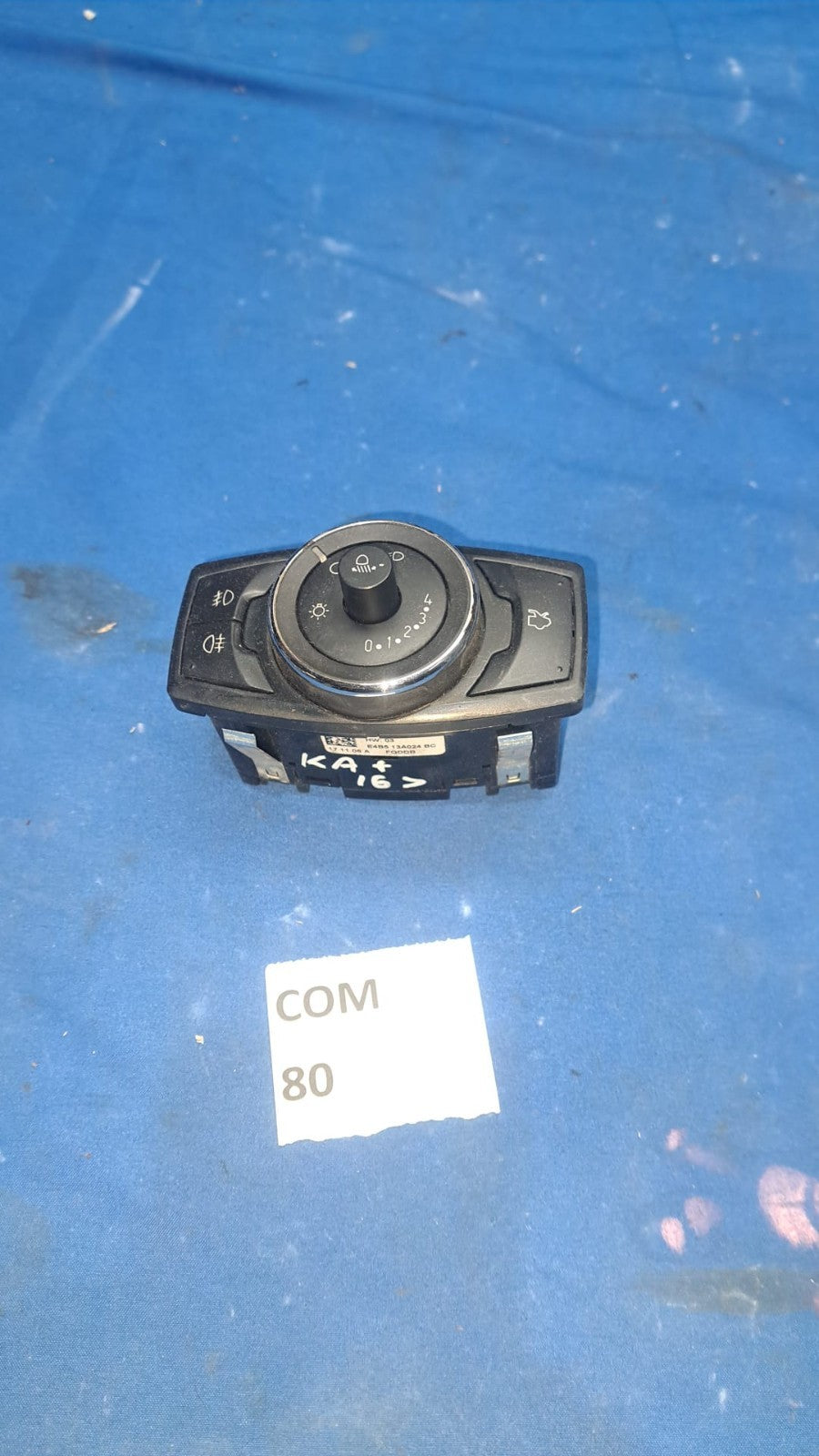 Com 80 Comando Luci Fari Ford Ka + plus dal 2016 cod 10140378