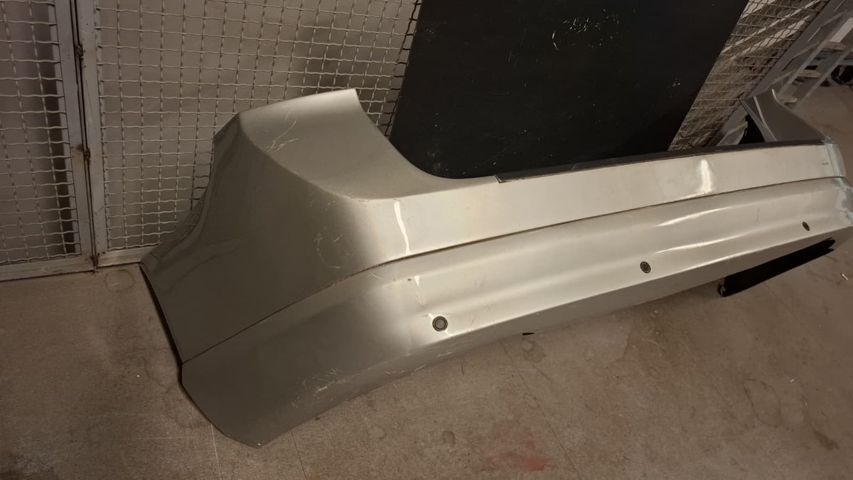 151 paraurti posteriore volvo V70 sw cod 30678656 anno 2008