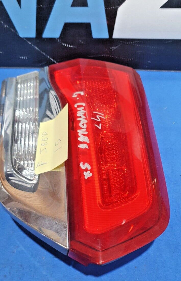 Fanale Posteriore sinistro Jeep Grand Cherokee 2014 in poi