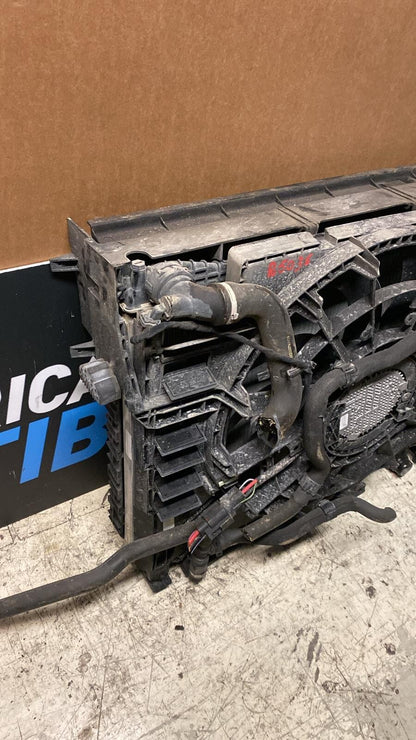 Kit radiatori Land Rover Velar 2.0D Anno 2017  Numero oggetto R5036