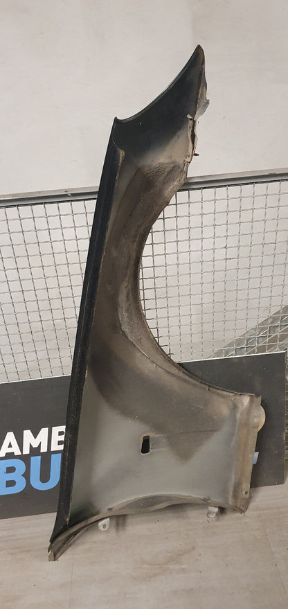 Par 8 - Parafango anteriore Sinistro Mercedes Clk dal 2004