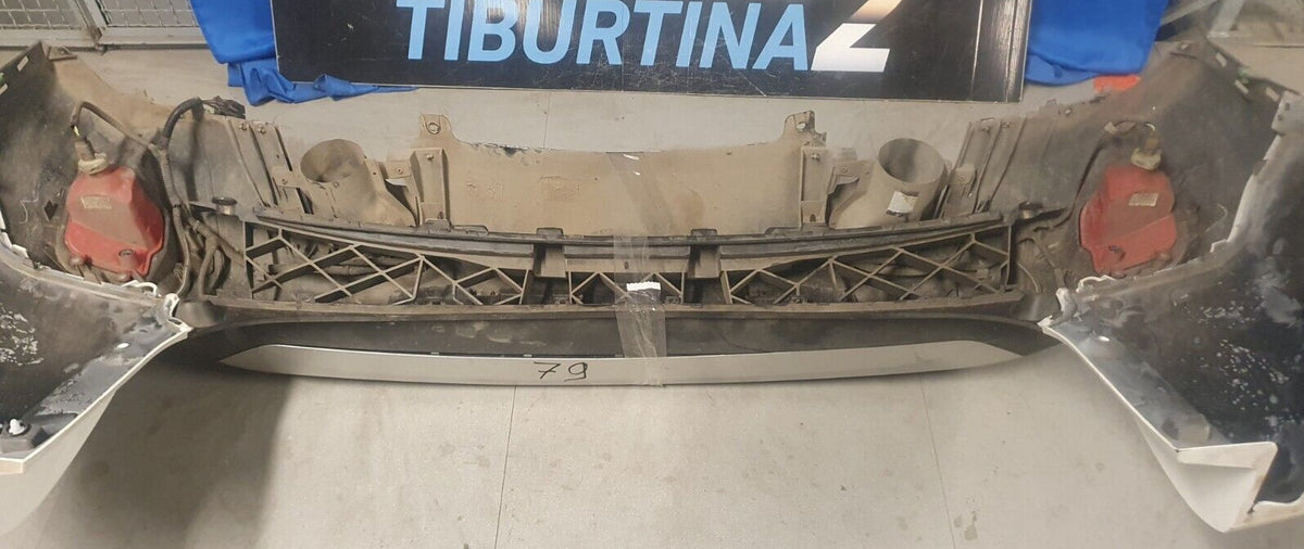 Paraurti posteriore Peugeot 2008 dal 2019 completo con sensori doppio diffusore