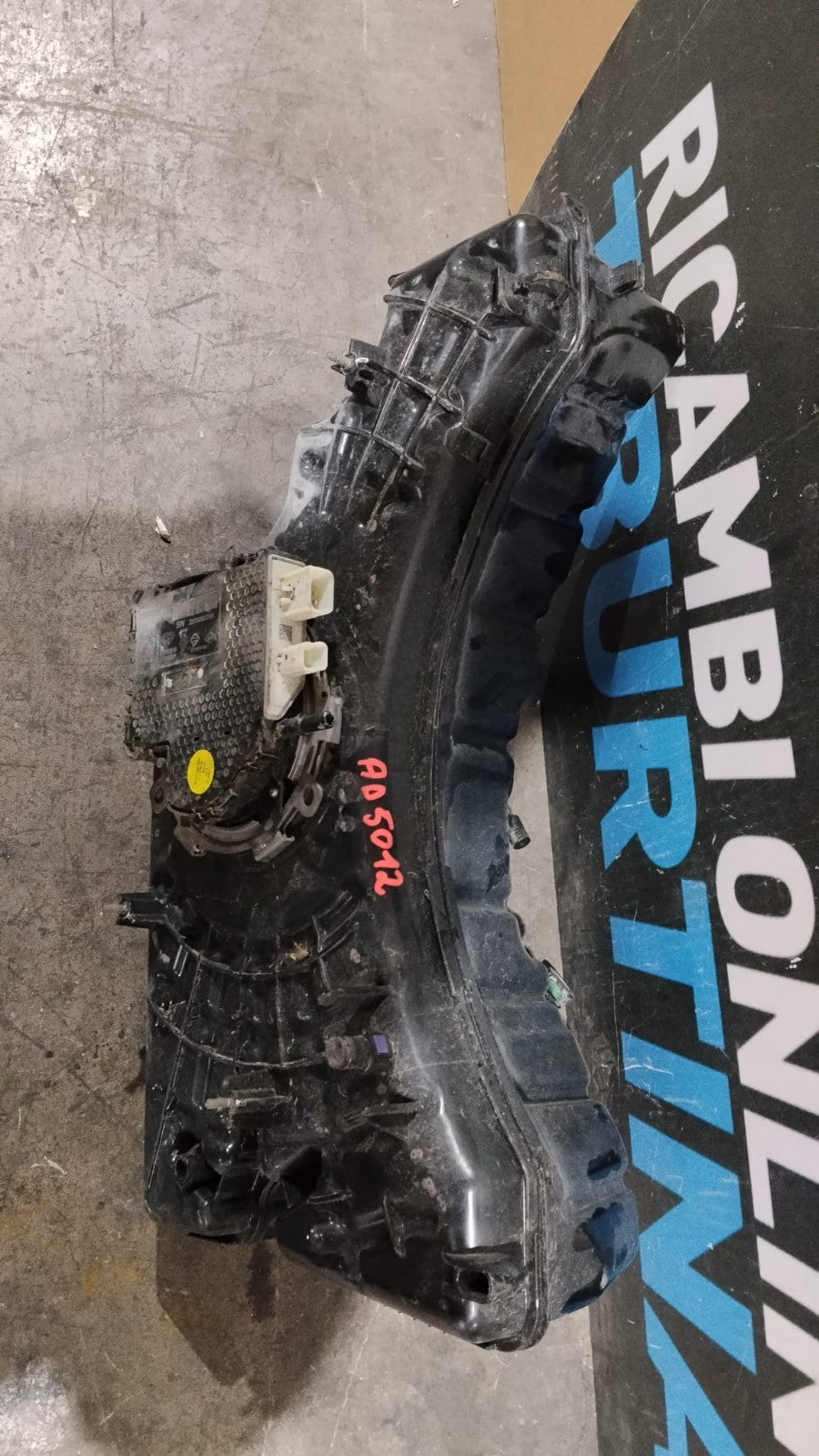 AD 5012 Serbatoio e pompa AD Blue Renault Clio 1.5 diesel 2019 in poi