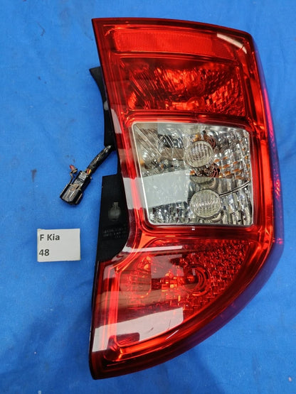 F Kia 48 - Fanale posteriore stop sinistro Kia Carens 2006 2012