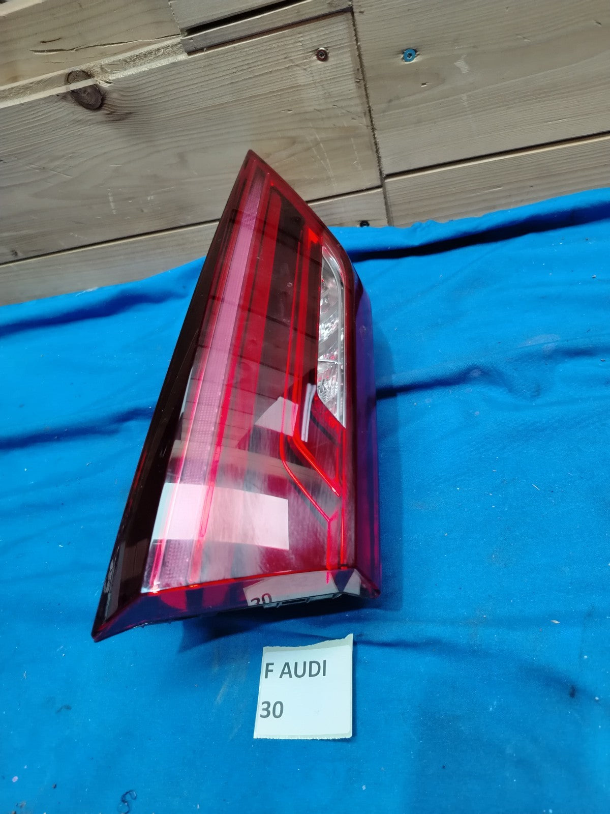 F Audi 30 - Fanale posteriore stop Audi Q3 Sportback dal 2019 F3N int sinistro