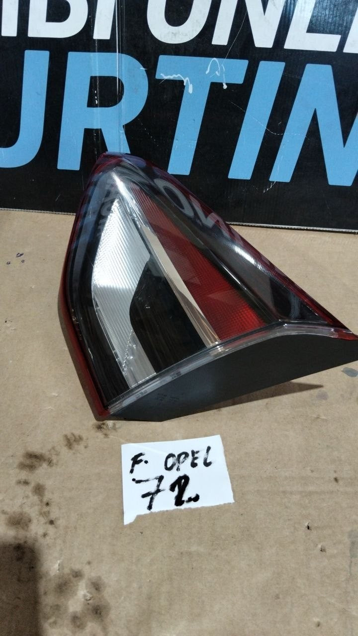 F Opel 72 fanale posteriore interno destro Opel Crossland x 2020