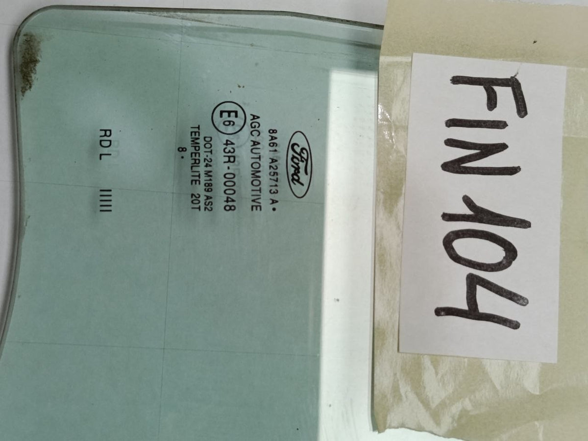 Fin 104 - Finestrino vetro scendente Posteriore sinistro Ford Fiesta dal 2008
