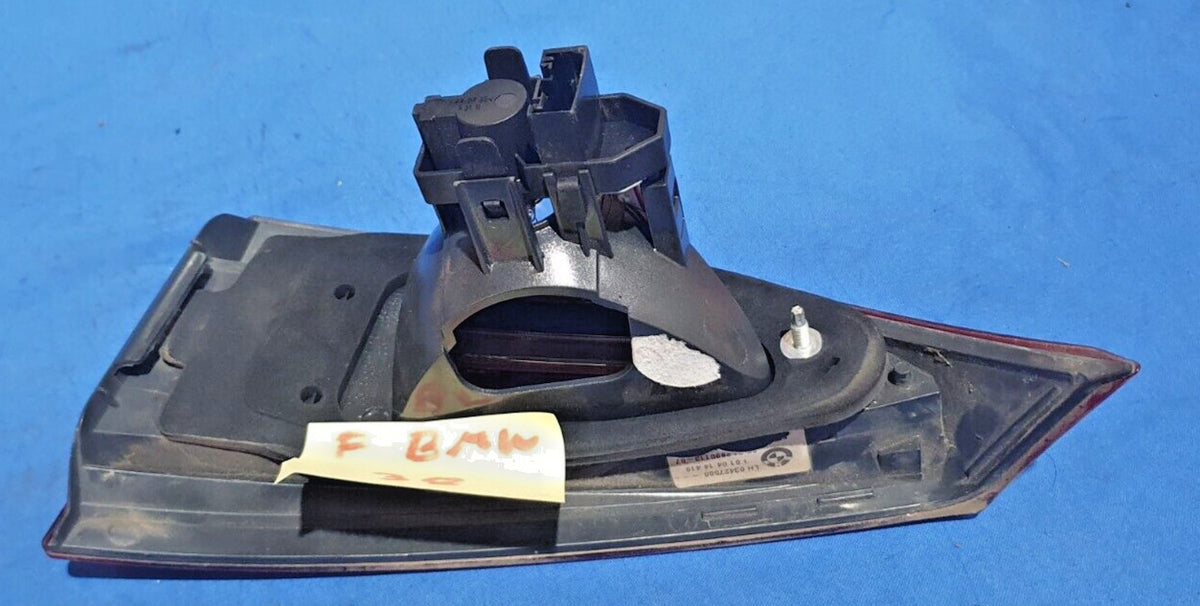 Fanale Posteriore Interno sinistro Bmw X1 2015 lh-03427500 VETRO ROTTO