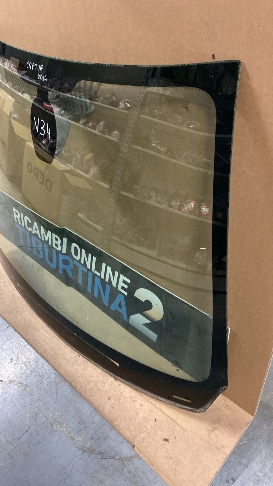 Vetro Anteriore Renault Captur  Anno 2012 in poi Con difetti visibile dalle foto