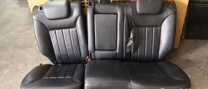 MERCEDES ML W164 TAPPEZZERIA IN PELLE NERA CON SEDILE LATO PASSEGGERO DA CUCIRE