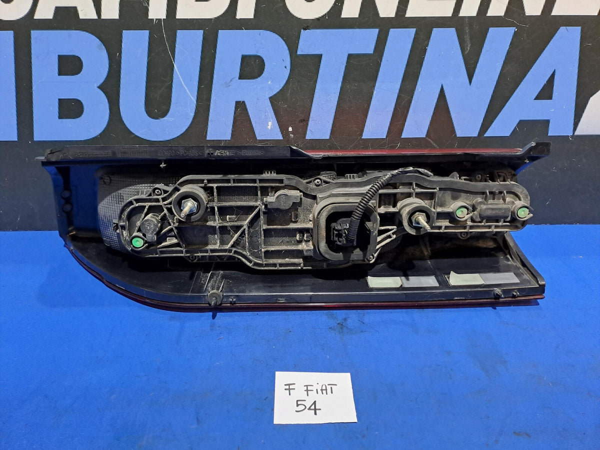 F FIAT 54 - Fanale posteriore destro Fiat Ducato 2014 in poi graffiato