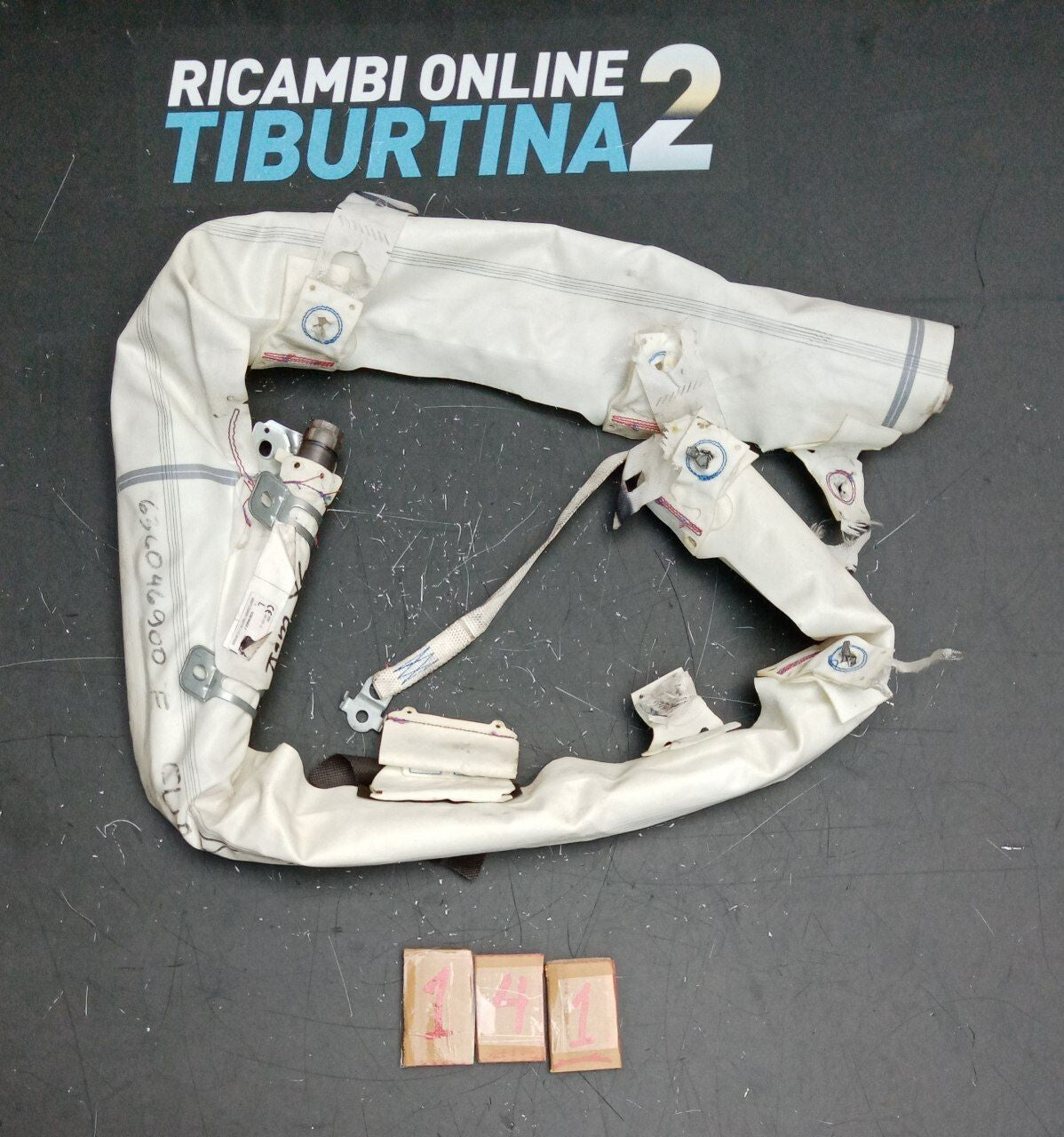 Airbag tendina laterale sinistra Renault clio 2012 in poi Numero 141