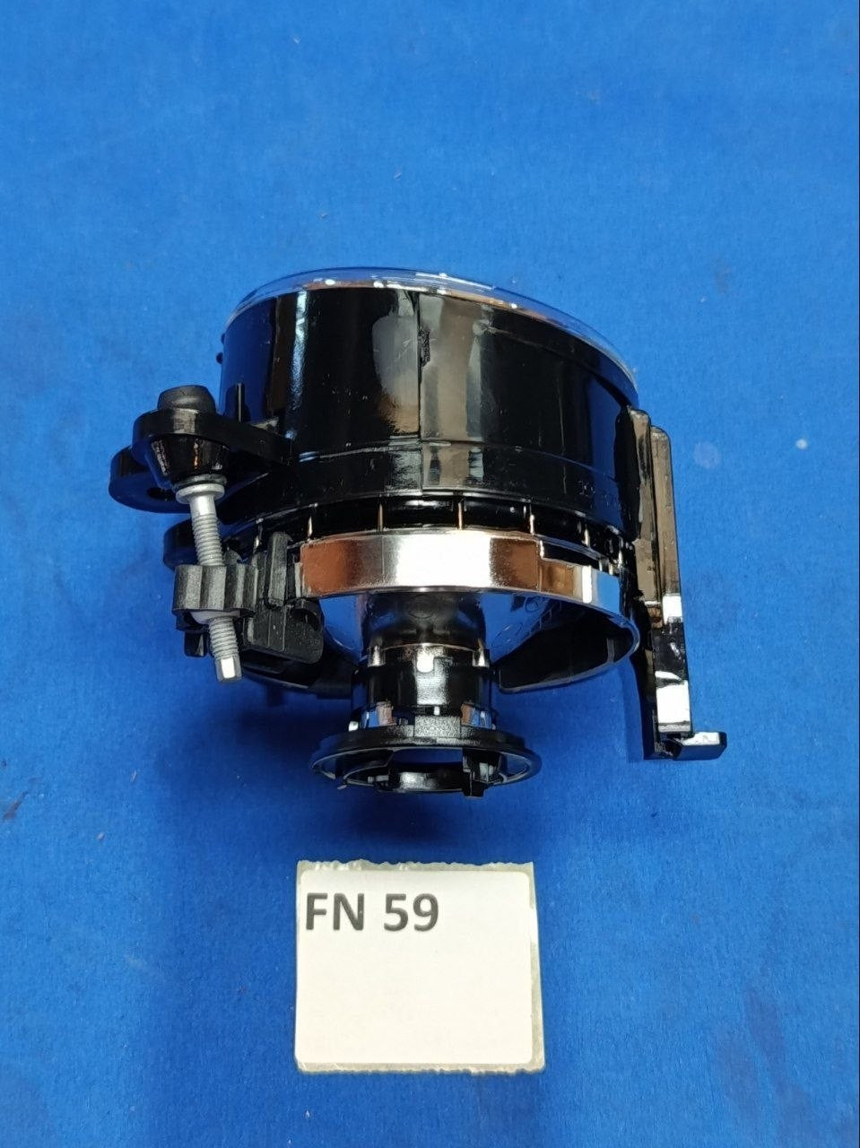 FN 59 - Fanale nuovo fendinebbia sinistro Volkswagen Golf 5 2004 2009