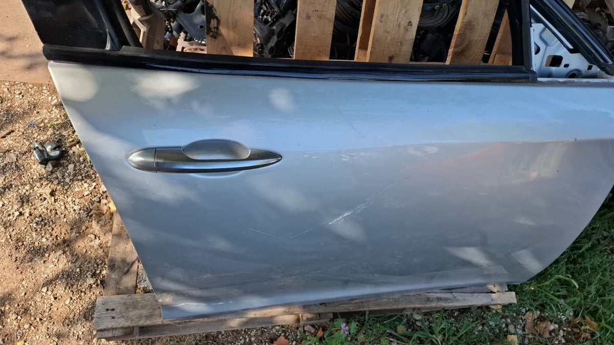 Porta anteriore destra Alfa Romeo Giulietta