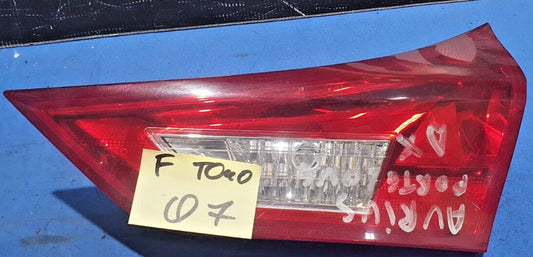F TOYO 7 - Fanale Posteriore Interno destro Toyota auris sw station wagon 2014
