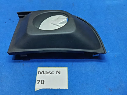 Masc N 70 - Mascherina Griglia Paraurti Fiat 500 destra con sede Fendi dal 2007