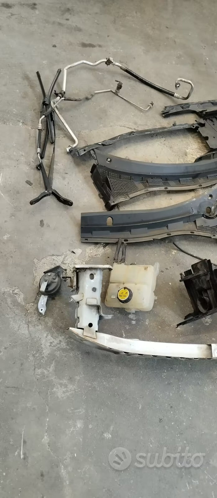 Muso musata completa Mazda 3 1.6 b 2008 fari xenon