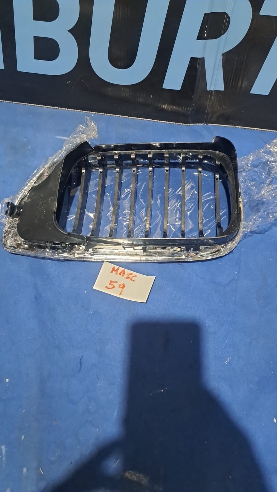Masc59 Mascherina destra per cofano anteriore bmw serie 3 E46 BM0202003