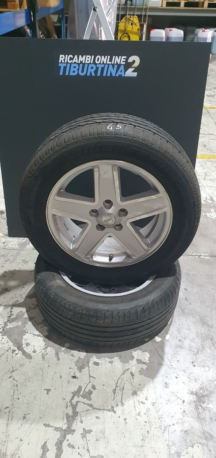 Cerchi e gomme 4 cerchi per Jeep Patriot con gomme