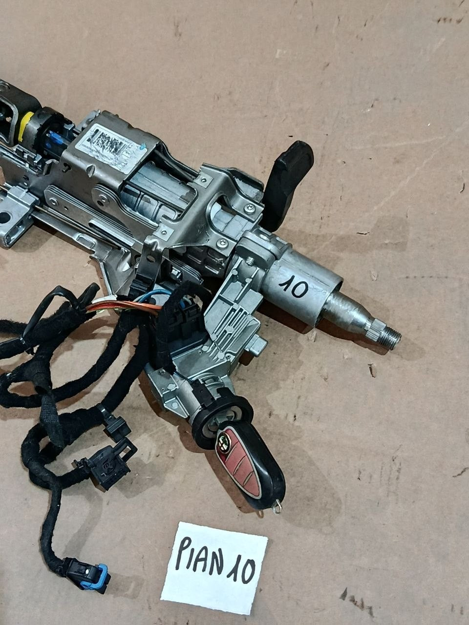 Pian 10 - Piantone sterzo manuale con blocchetto e chiave Alfa Romeo Giulietta