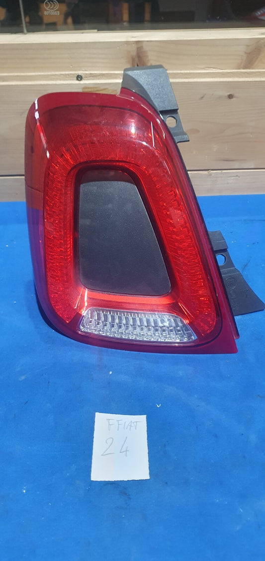 F Fiat 24 - Fanale posteriore sinistro Fiat 500 Restyling 2015 in poi Cabrio