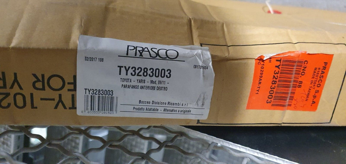 Parafango Anteriore Toyota Yaris destro dal 2011 al 2020 nuovo