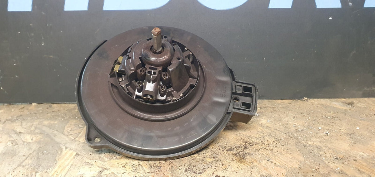 Ventola riscaldamento Mazda 6 HB111DN20-02 solo motore