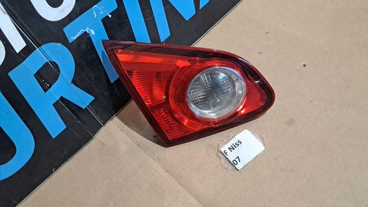 F Niss 07 Fanale posteriore sinistro Nissan Qashqai 2008