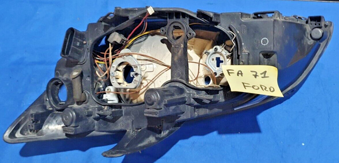 Fanale Anteriore Faro sinistro Ford Focus 2004-2008