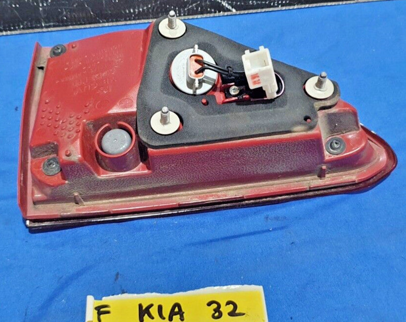 Fanale posteriore interno sinistro kia stonic