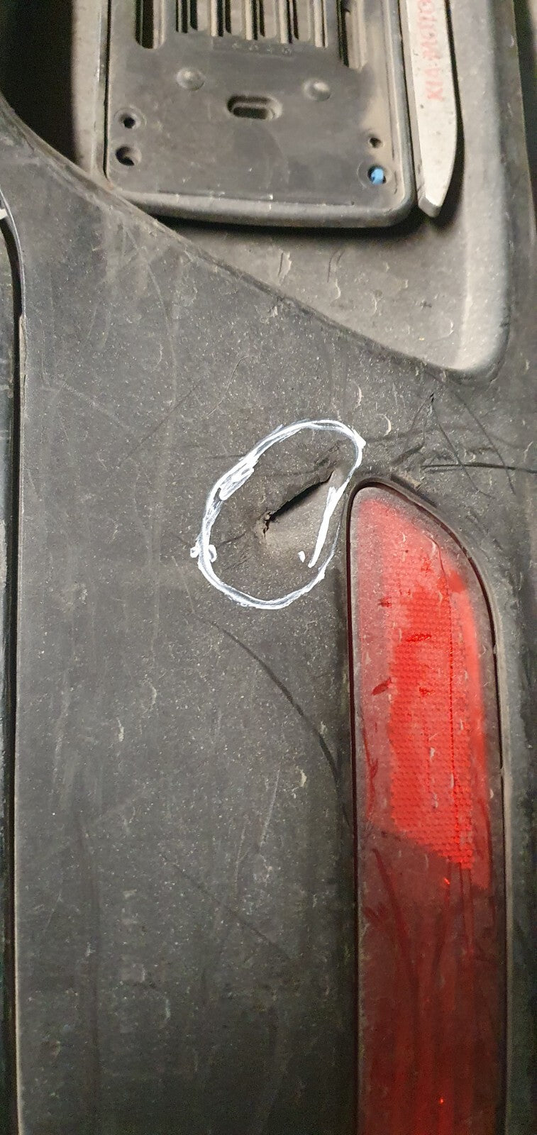 Paraurti posteriore Kia Rio dal 2011 al 2014 con difetto